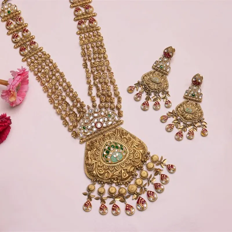 Velvet Blossom Gold Necklace Set