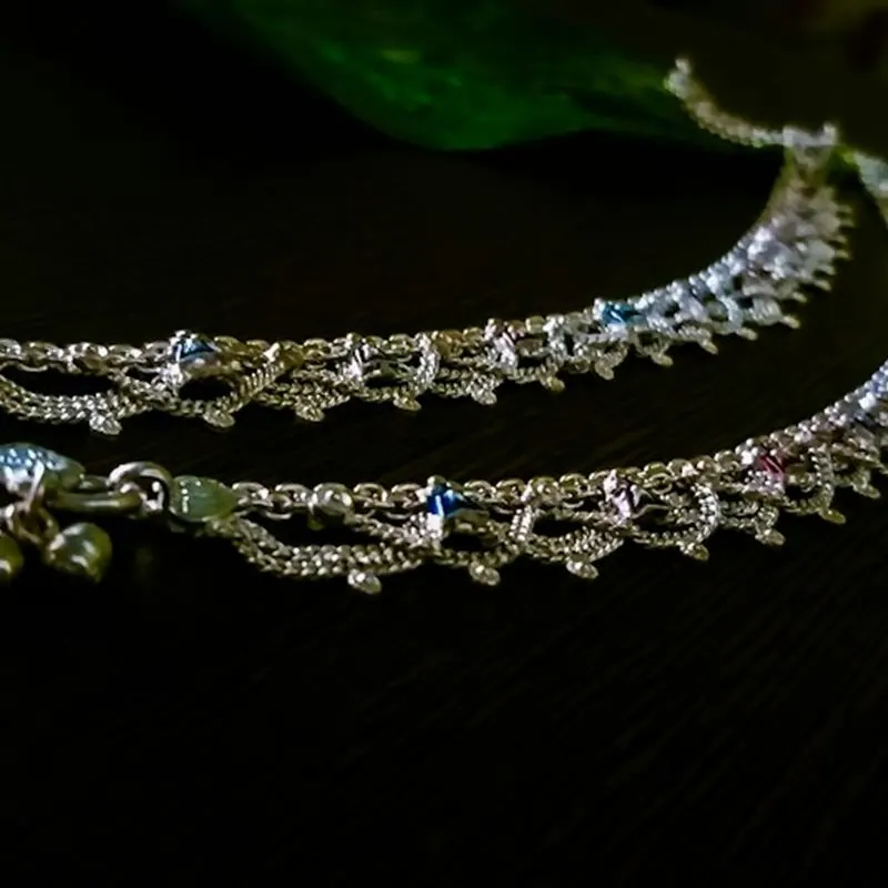 Twirling Lattice Silver Pendant and Earrings Set